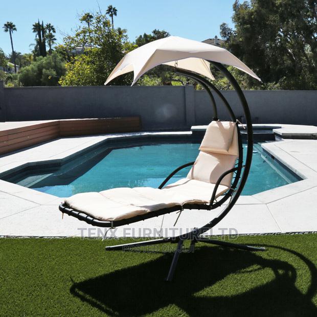 Hanging Chaise Lounger Chair · Photo 3