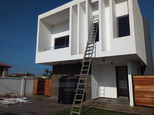 3bdrm House in Bronko Housing, Spintex for rent · Photo 1
