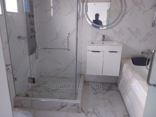 3bdrm House in Bronko Housing, Spintex for rent · Photo 4