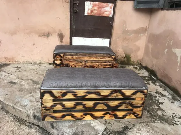 Bar Chairs for Sale · Photo 1