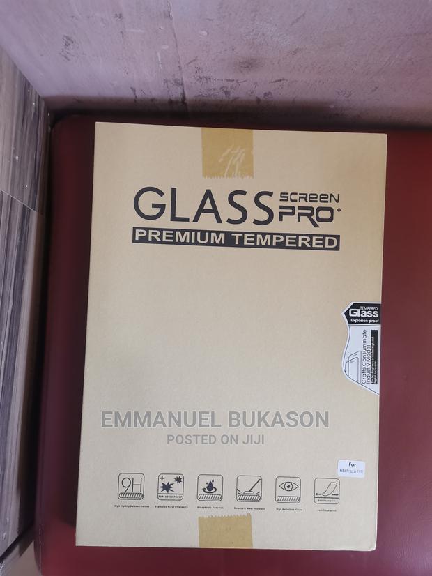 Screen Protector for New Macbook Pro · Photo 2