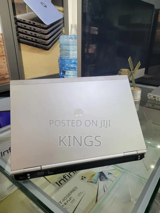 Laptop HP EliteBook 8460P 6GB Intel Core i7 HDD 500GB · Photo 1