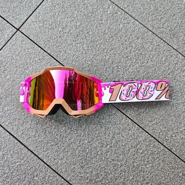Windproof Ski Goggles With UV Protection · Photo 1