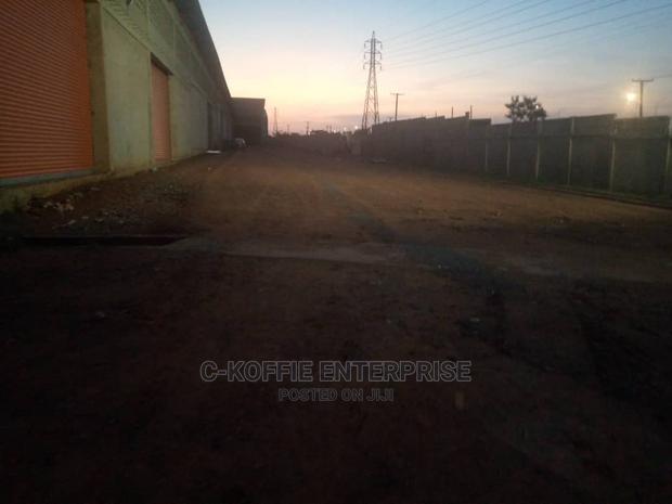 1000 SQM Warehouse at Spintex for Rent · Photo 1