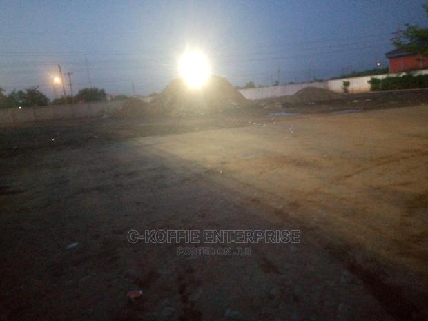1000 SQM Warehouse at Spintex for Rent · Photo 4