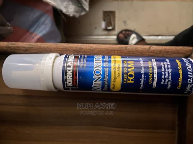 Kirkland Minoxidil Foam (Spray) · Photo 1