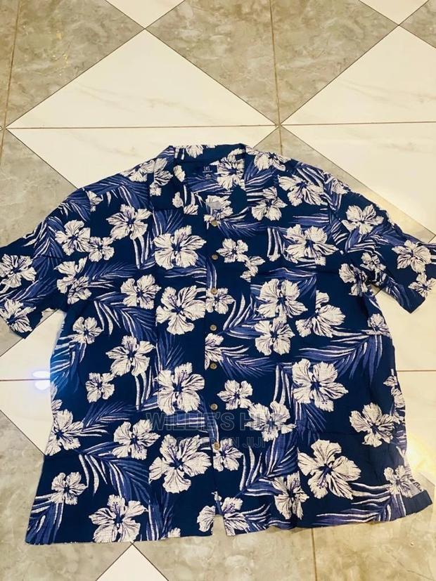 Flower Shirt · Photo 1