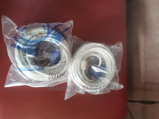 10m VGA Cable · Photo 1