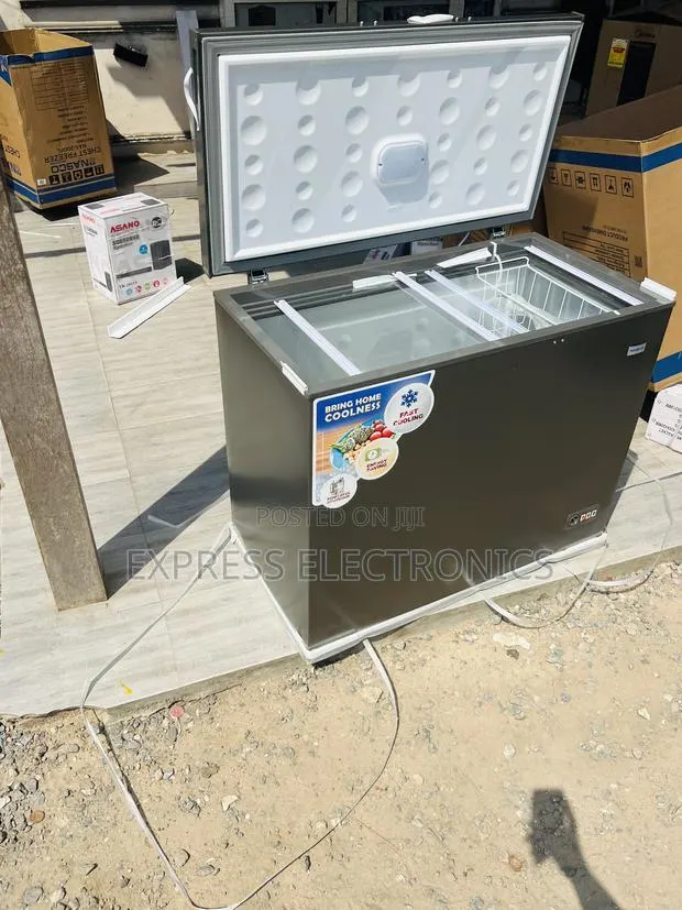 Available Now at Store Nasco NAS-420fl 380L Chest Freezer · Photo 1