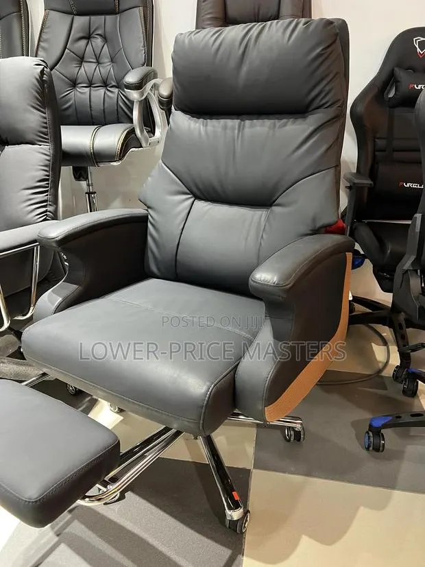 Big Executive Office Seat · Photo 1