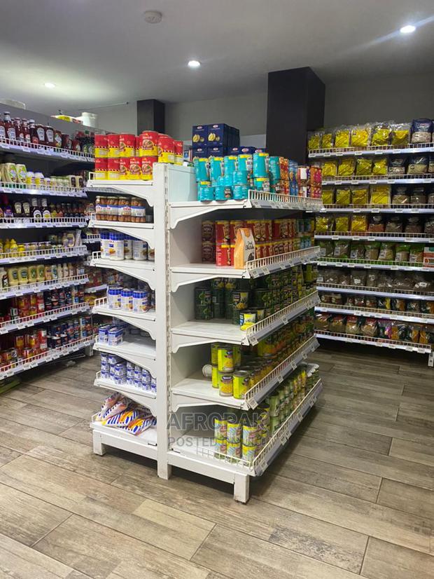 Supermarket Shelves · Photo 4