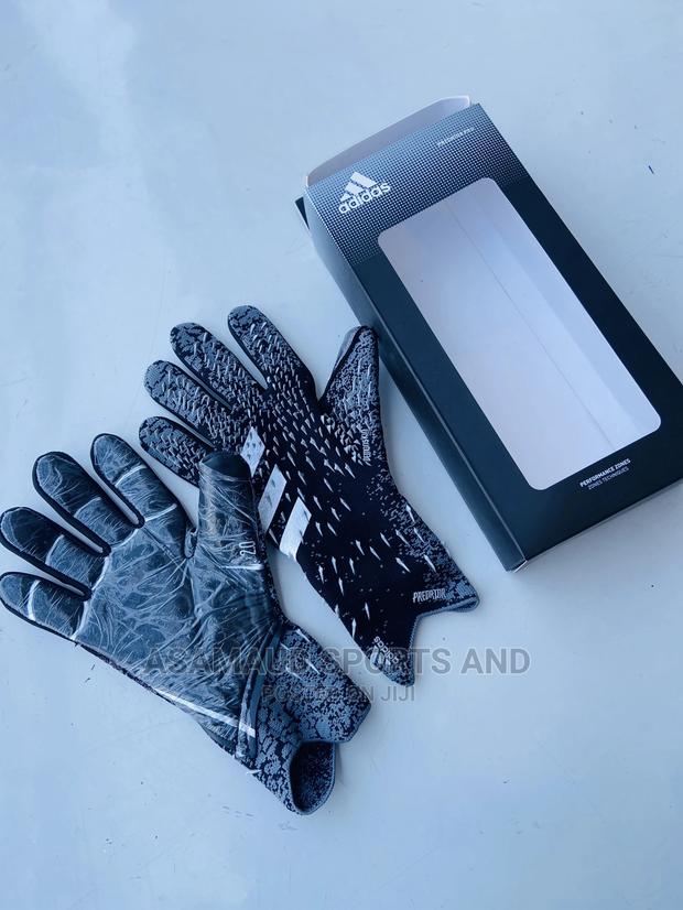 Goalkeepers Gloves Are Cool Price · Photo 3
