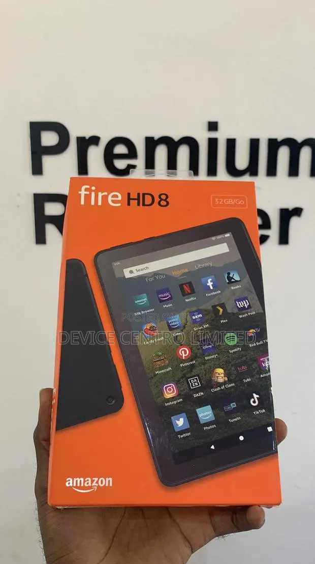 New Amazon Fire HD 8 (2022) 32 GB Black · Photo 1