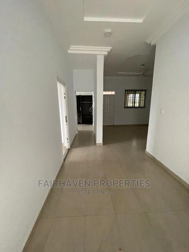 2bdrm Apartment in Fair Haven, Airport Residential Area for Rent · Photo 5