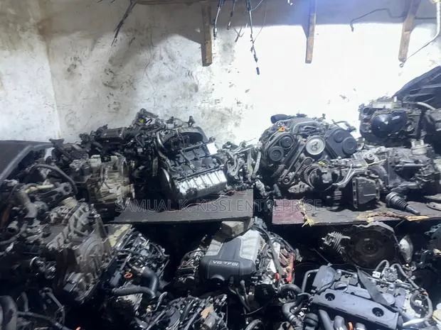 Complete Engine With Control Board (Audi/Vw/Skoda/Passat/Jetta) · Photo 1