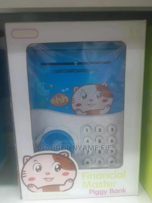 Financial Master/ Piggy Bank · Photo 1