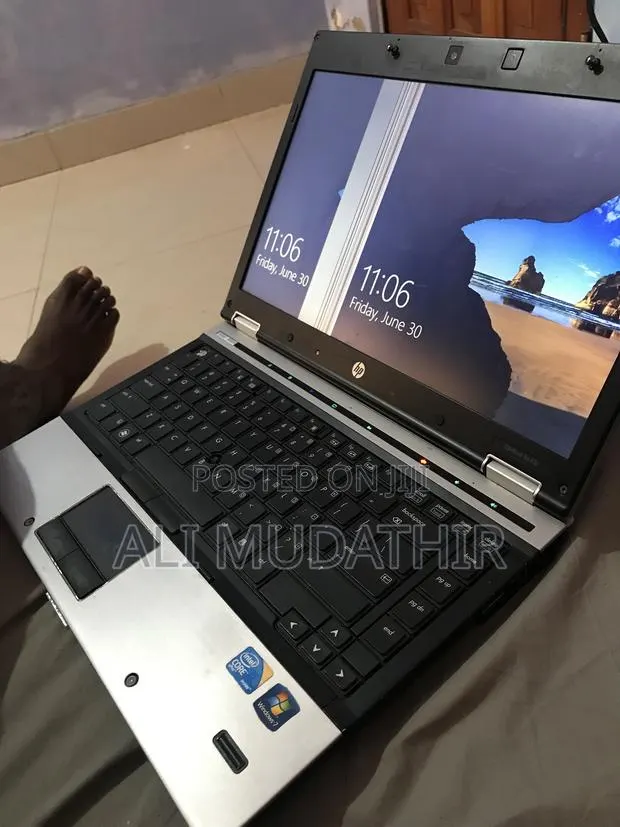 Laptop HP EliteBook 8440P 2GB Intel Core i5 HDD 320GB · Photo 1