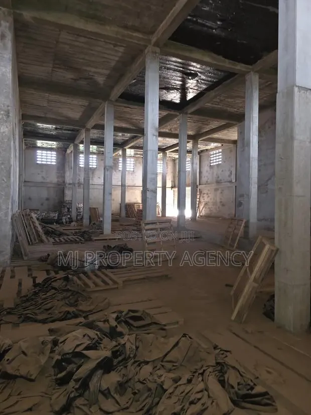 1000 SQM Warehouse at Kumasi Kokoben · Photo 1