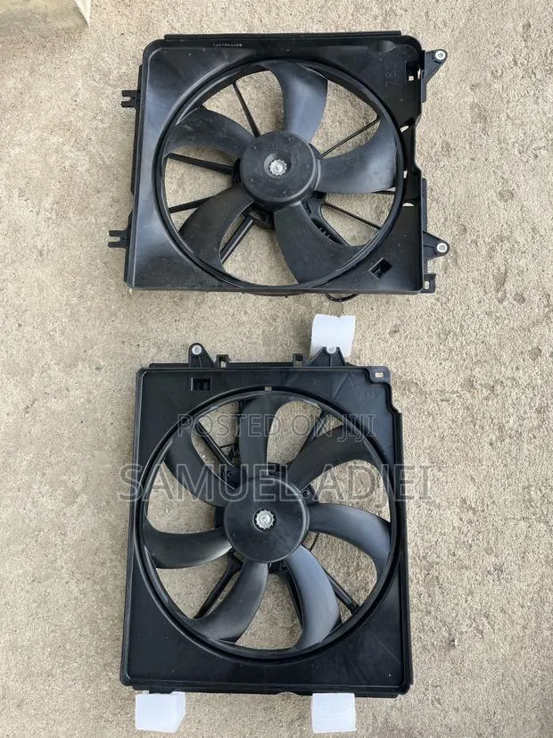 Honda CRV 2017 to 2022 AC Fan and Water Fan Complete · Photo 1