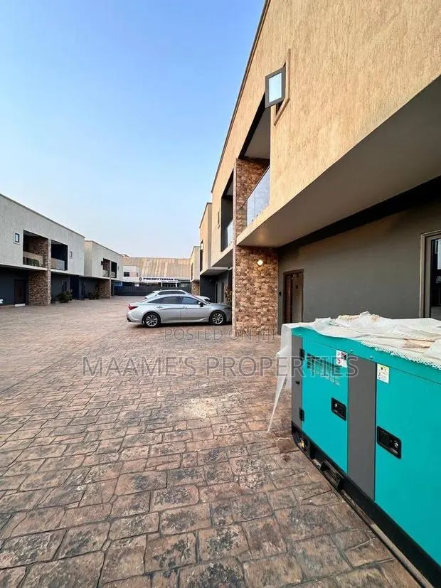 Furnished 2bdrm Duplex in UPSA Area for sale · Photo 1