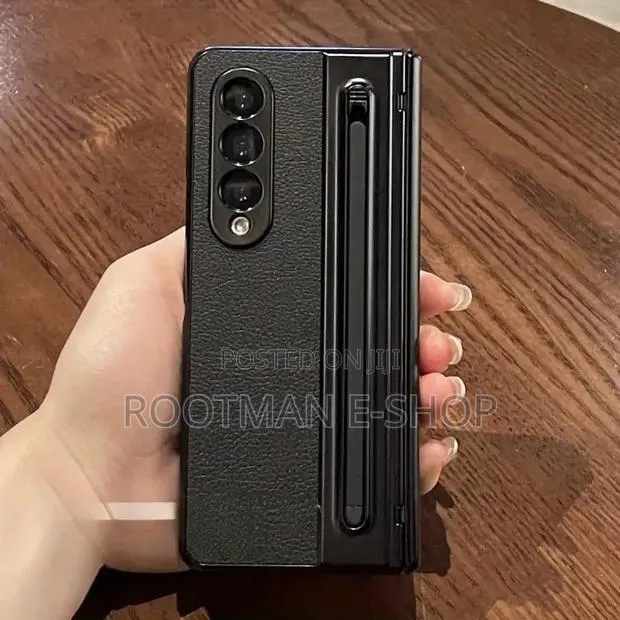 Ncase Folding Phone Case for the Samsung Galaxy Z Fold 4 · Photo 1