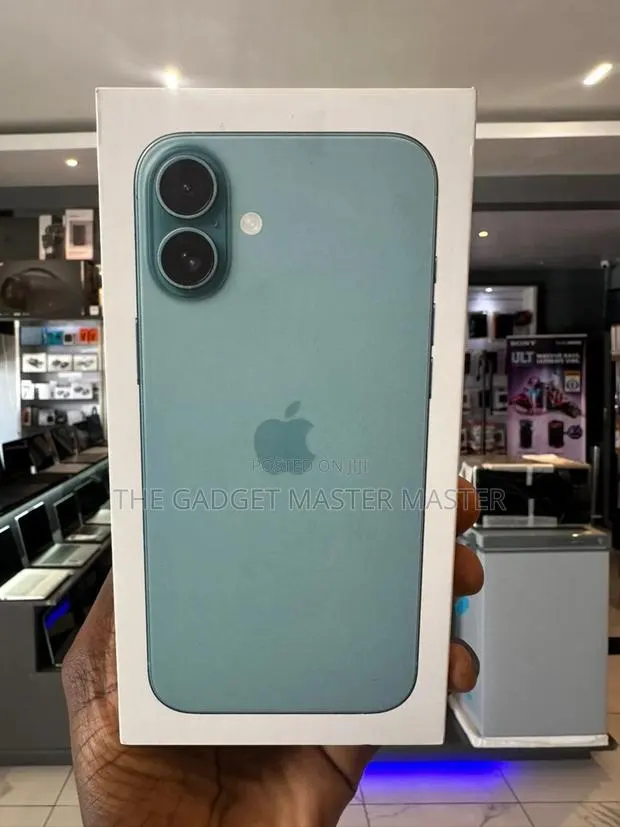 New Apple iPhone 16 Plus 256 GB · Photo 1