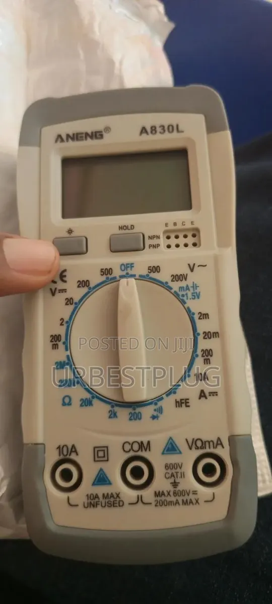 Digital Multimeter · Photo 1
