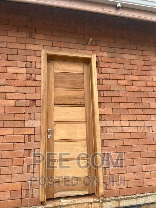 We Sell Wooden Doors · Photo 1