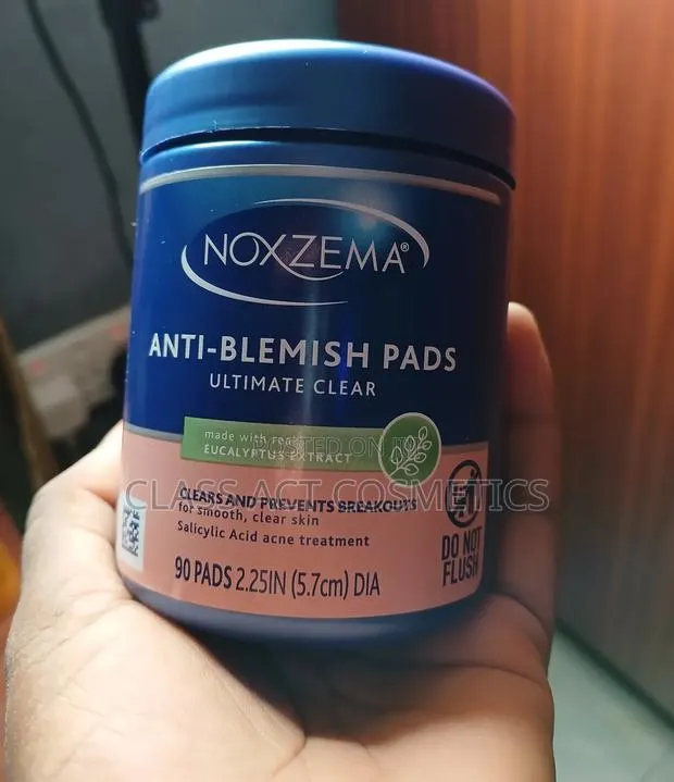 Noxzema Anti- Blemish Pads · Photo 1