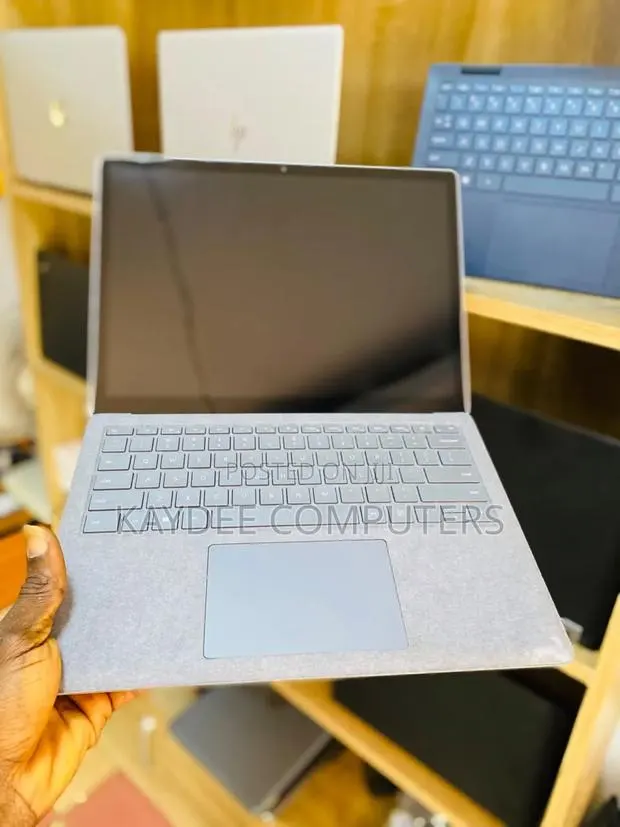 Laptop Microsoft Surface Laptop 3 8GB Intel Core i5 SSD 128GB · Photo 1