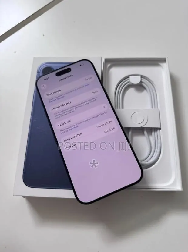 New Apple iPhone 17 Pro Max 512 GB Blue · Photo 1