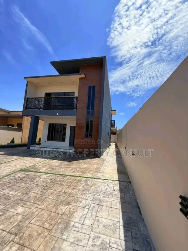 3bdrm House in Bortianor Hills for sale · Photo 1