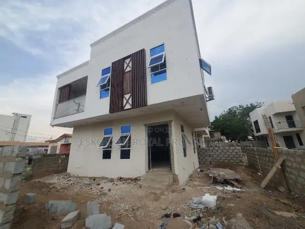 3bdrm House in Ashaley Botwe for sale · Photo 1