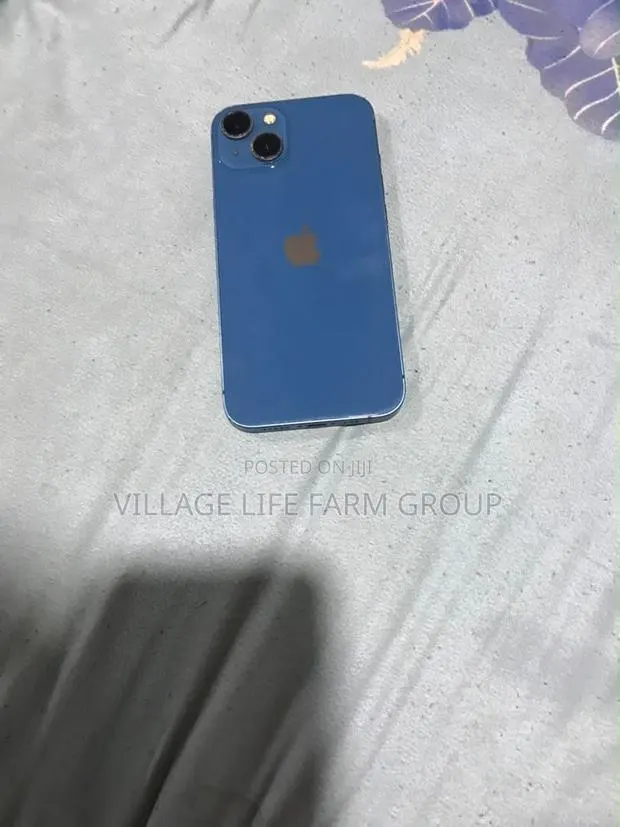 Apple iPhone 13 128 GB Blue · Photo 1