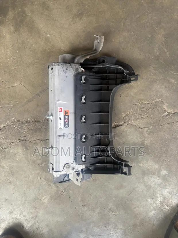 Honda Accord Knee Airbag 2023 2024 2025 2026 · Photo 1