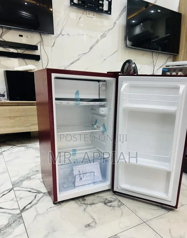 Efficient Pearl Single Door Table Top Fridge(Red)Pf-109-2b,80liters · Photo 1