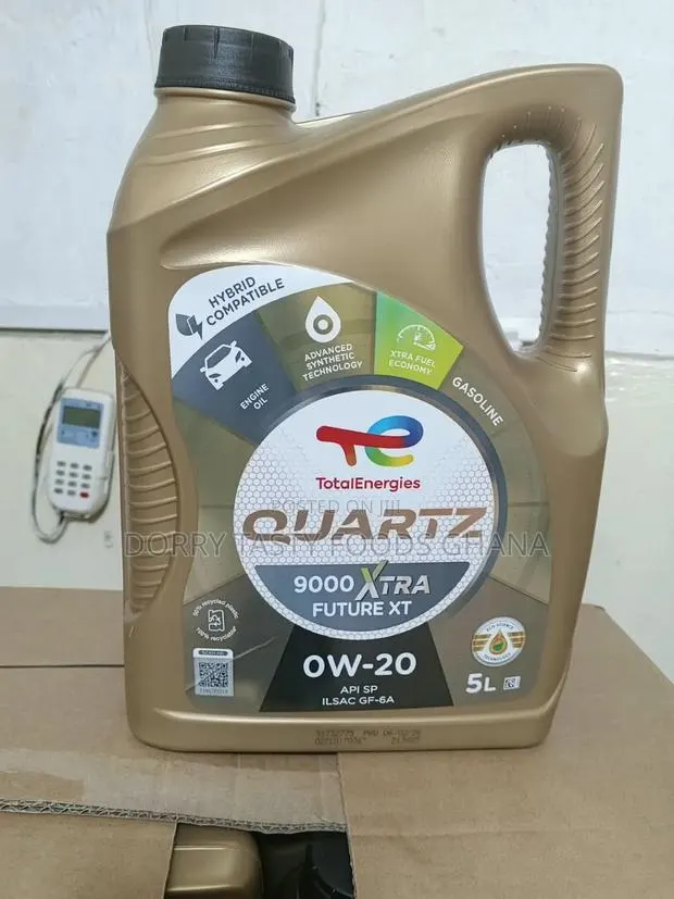 Total Engine Oil · Photo 1