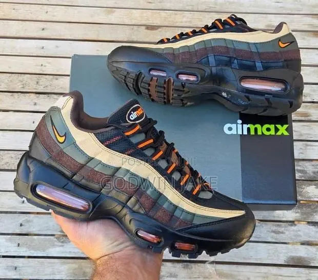 Nike Air Max 95 – Black / Velvet Brown / Olive | (Multicolored) · Photo 1