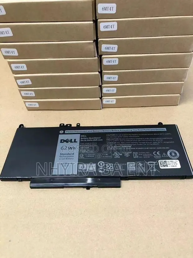 Laptops Batteries And More Accessories Available · Photo 1