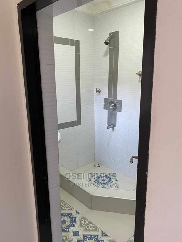 Very Executive 2bedrooms Apartments Dansoman Enso · Photo 4