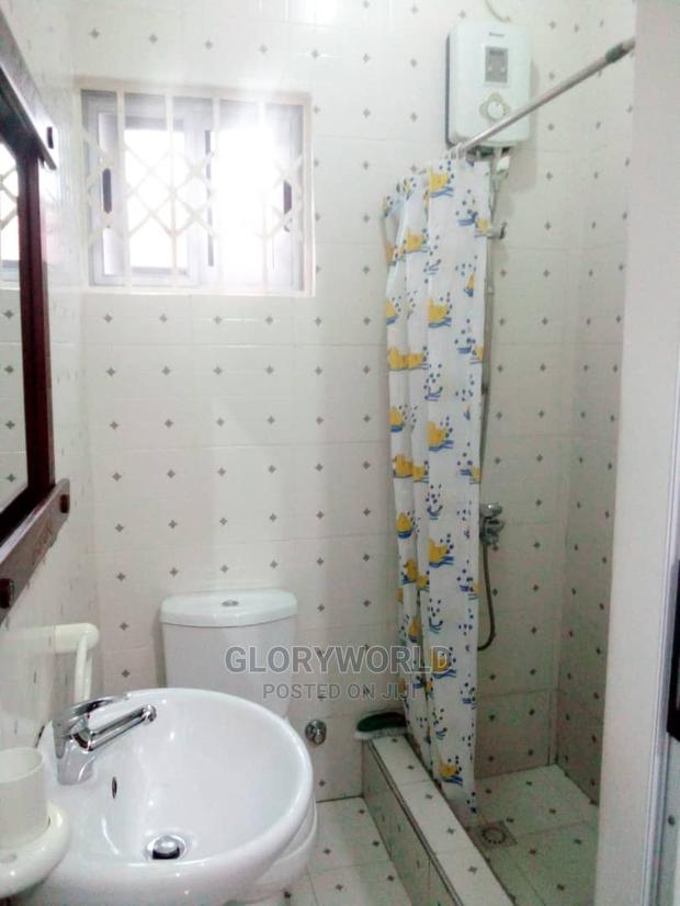 Furnished 2bdrm Apartment in Community18, Spintex for Rent · Photo 7