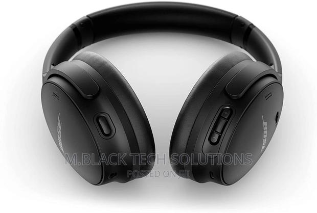 Bose Quietcomfort 45 Headphones · Photo 2