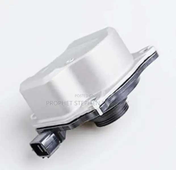 Toyota RAV4 Electronics Water Pump · Photo 1