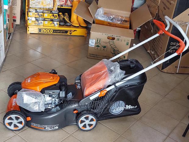 Oleomac Lawn Mower · Photo 1