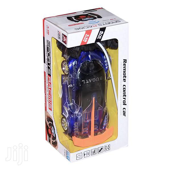 Sports Racing Car With Remote & Light · Photo 2