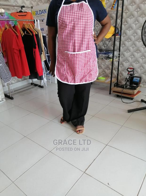 Multipurpose Apron · Photo 3