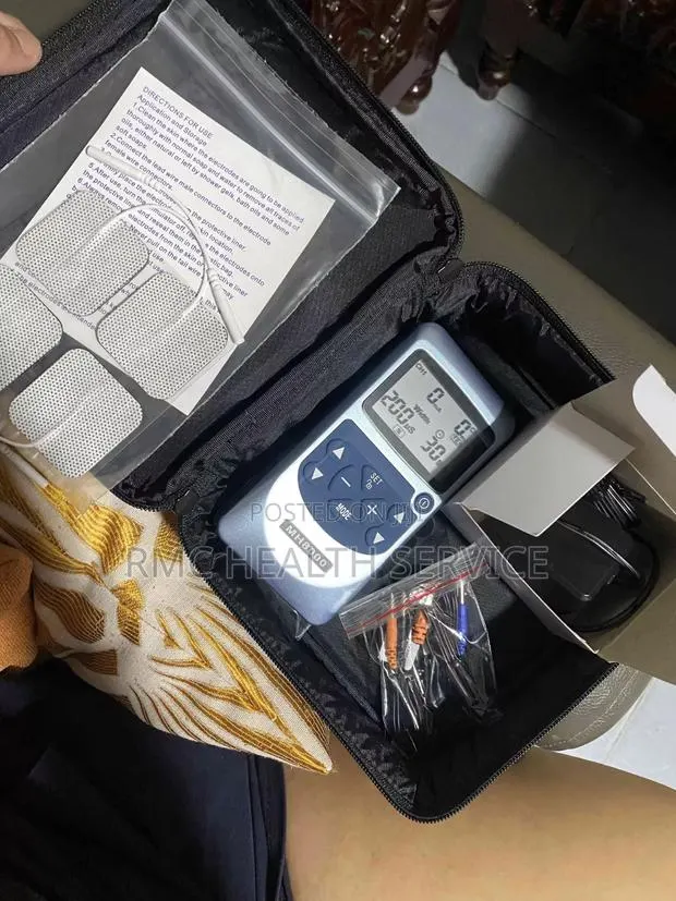 Tens Machine (Mh8000) · Photo 1
