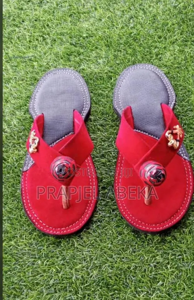 Quality and Affordable Types of Slippers · Photo 1