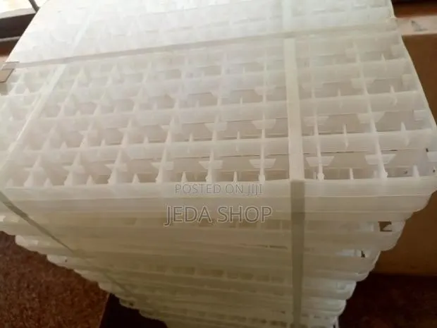 88 Egg Trays · Photo 1