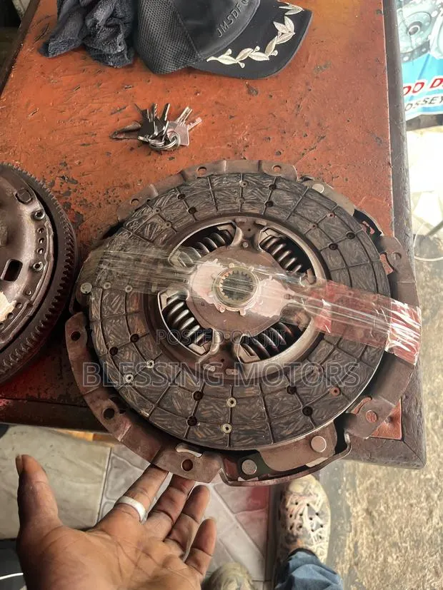 Toyota Vitz Clutch System Complete · Photo 1